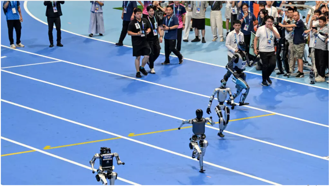 Arrancaron en Pekín los primeros Juegos Mundiales de Robots Humanoides