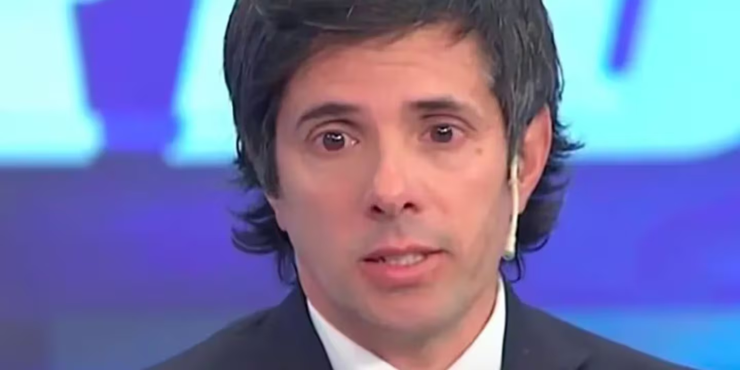Violencia en la marcha por el triple crimen: agredieron al periodista Robertito Funes Ugarte