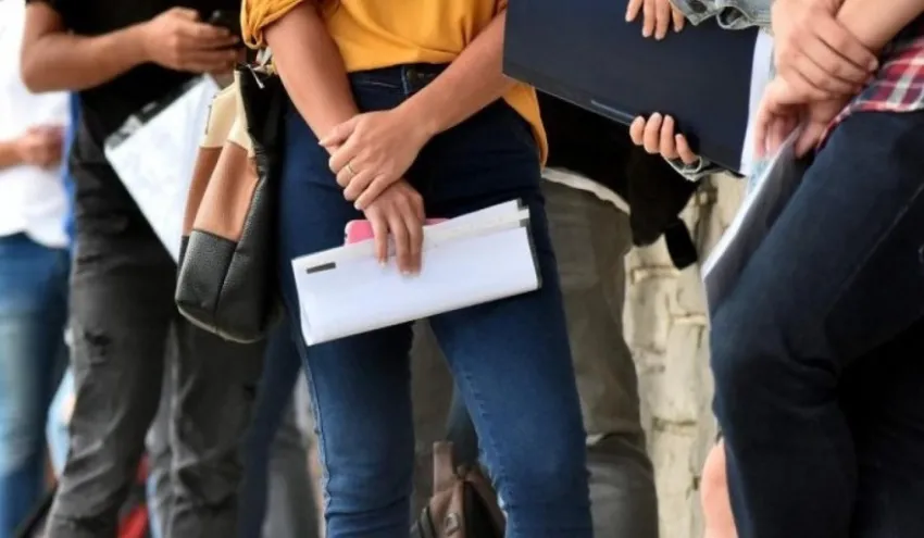 El empleo privado sigue en retroceso: entre junio y septiembre, se perdieron 49.000 puestos de trabajo